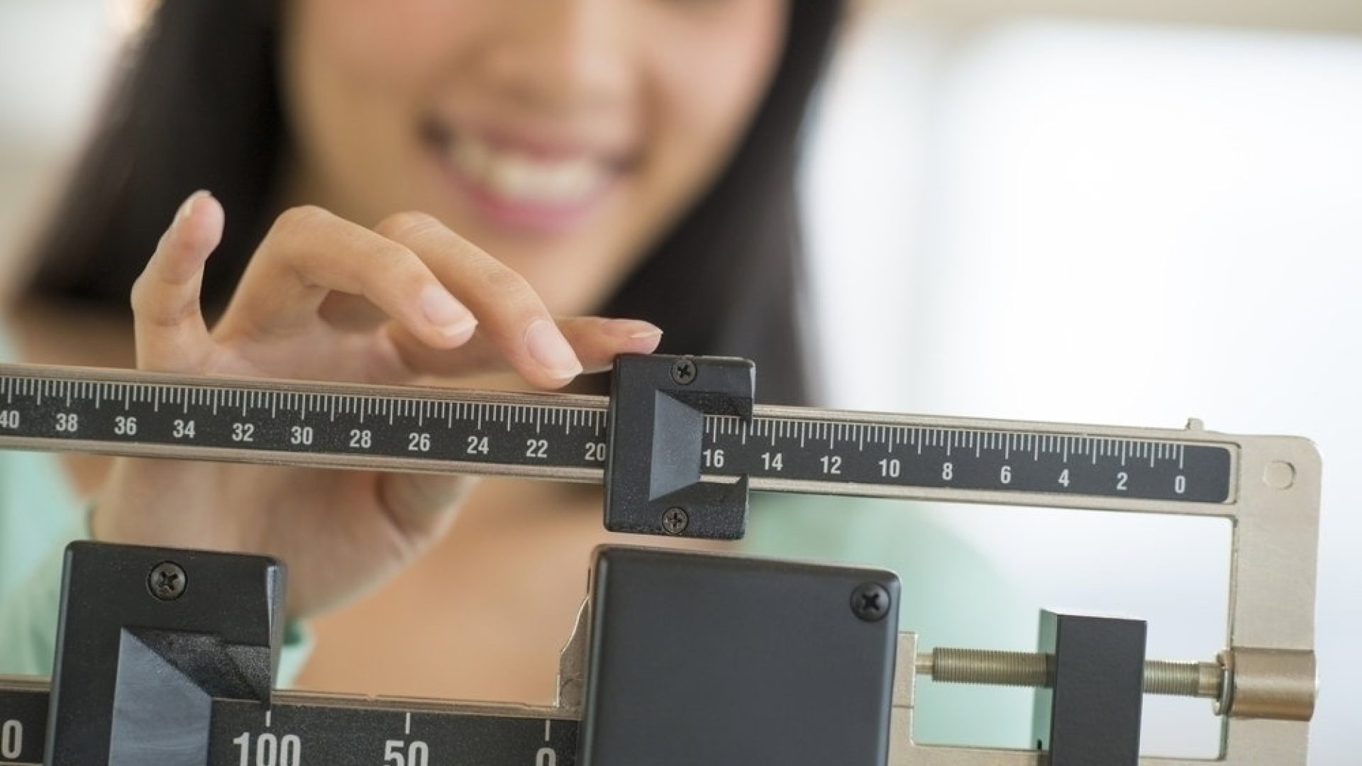 Como calcular o peso ideal para a altura e alcançar a saúde