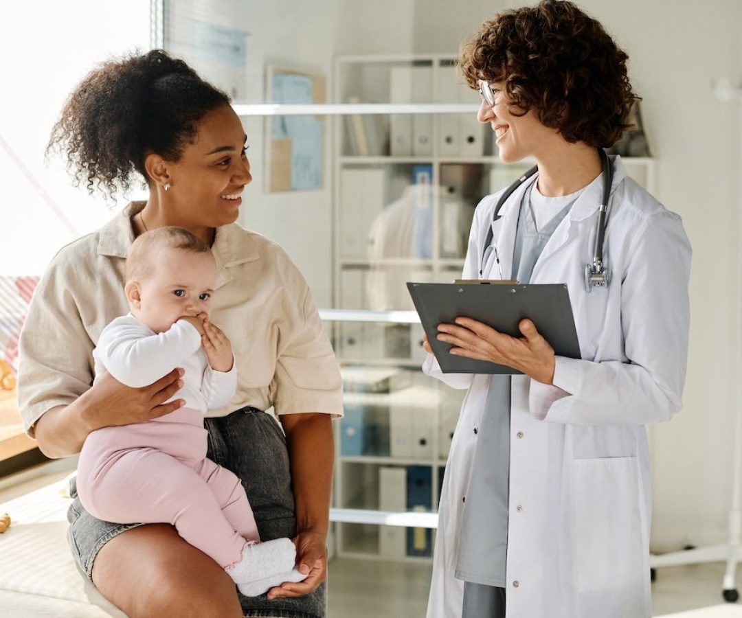 Entenda a infecção urinária em bebês: sintomas, causas e tratamentos eficazes